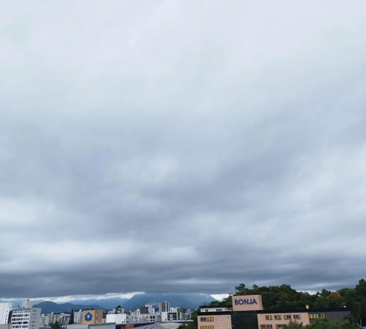 公寓 Studio Lindo Em Otima Localizacao 约恩维利 巴西